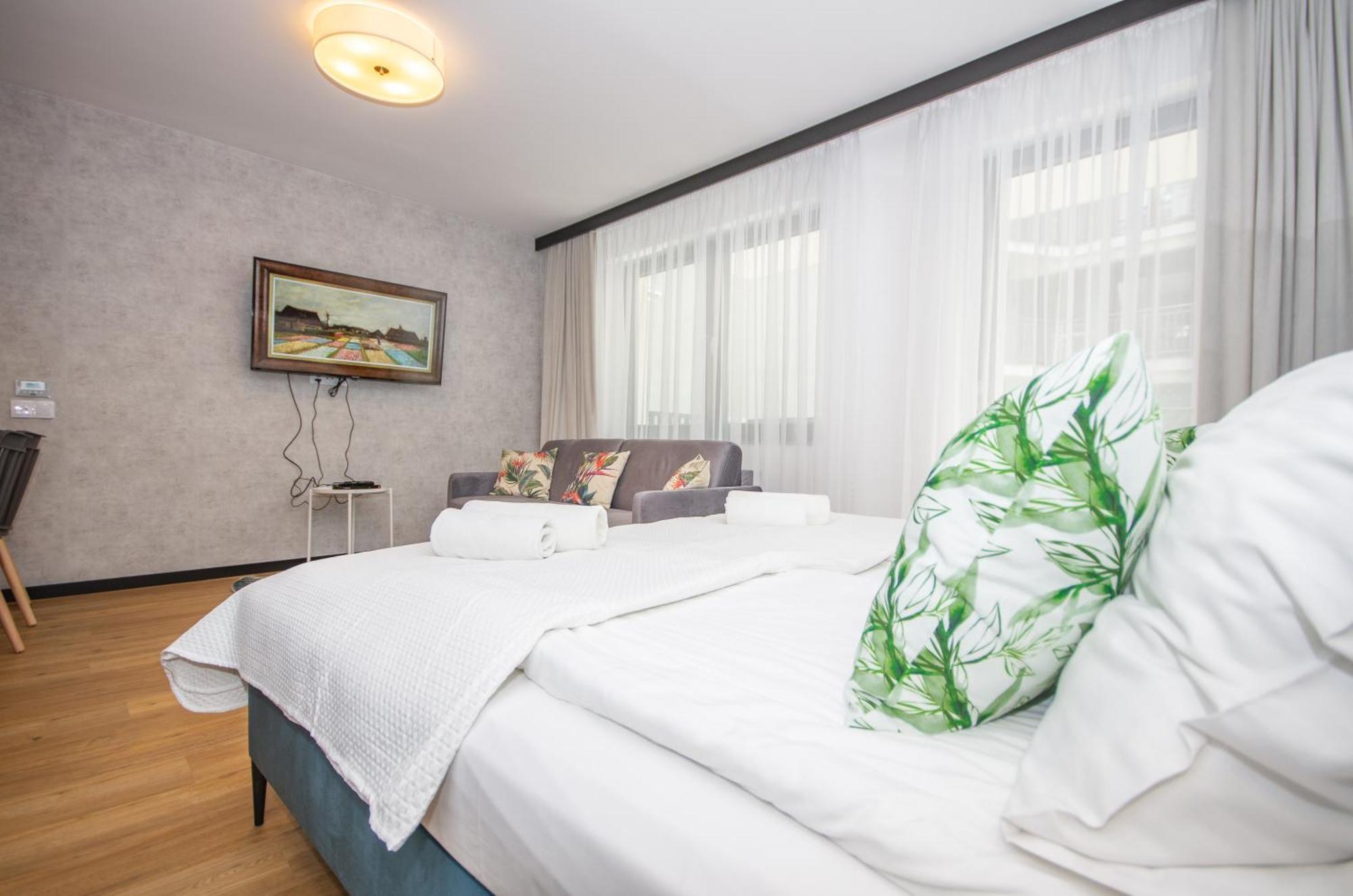 Inpoint Apartments G15 Near Old Town & Kazimierz District & Parking Option Cracovia Camera foto